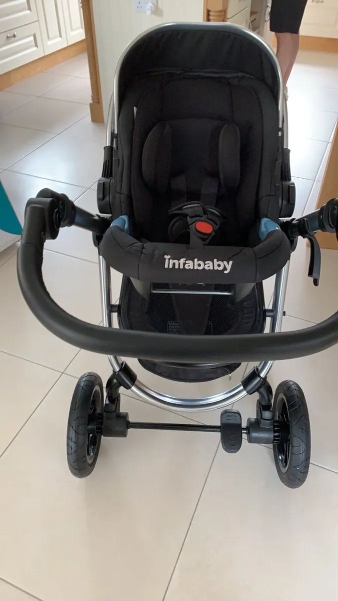 Baby travel system - Image 2