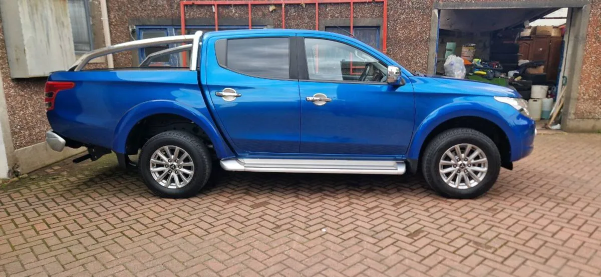 Mitsubishi L200 Barbarian 2.4D - Image 3