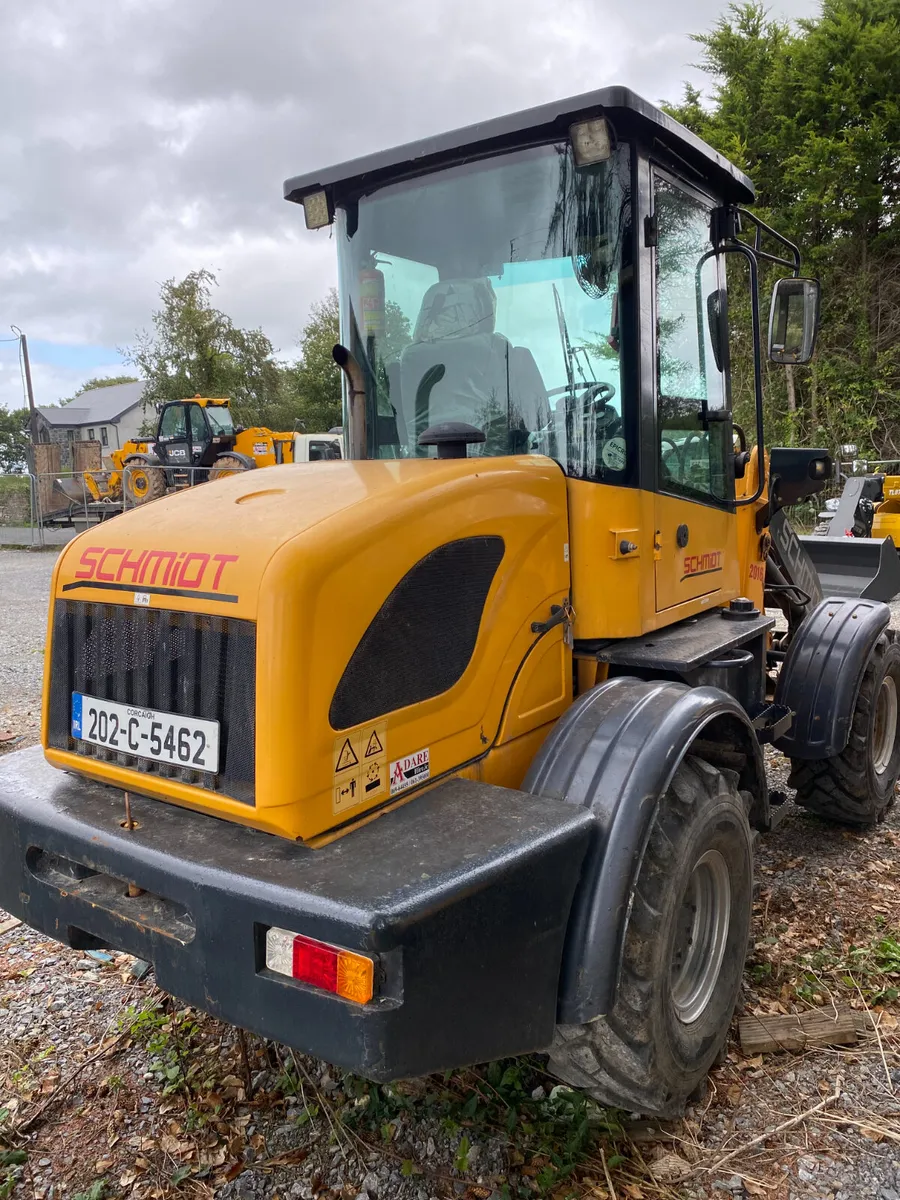 Used Schmidt Farm Loader For Sale - Image 2