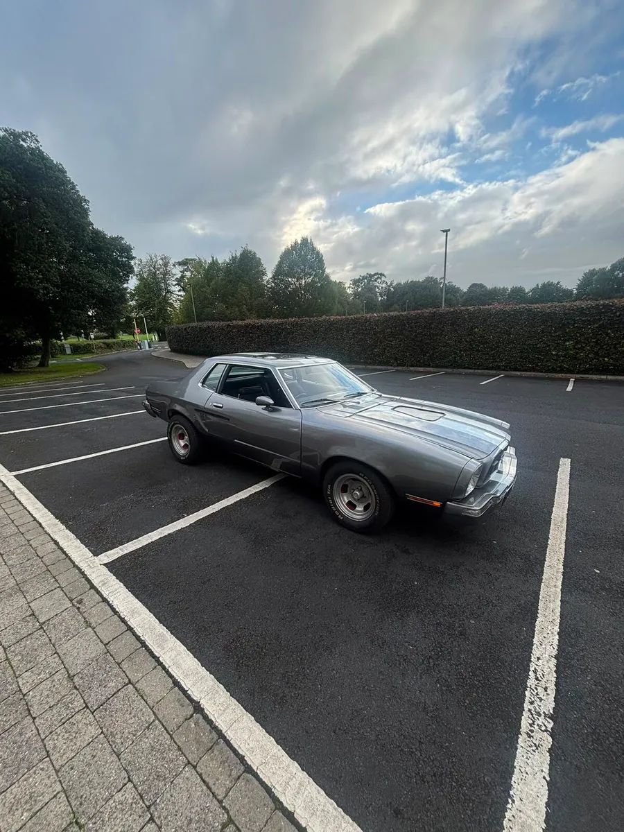 1974 Ford Mustang Coupe 5l v8 - Image 2