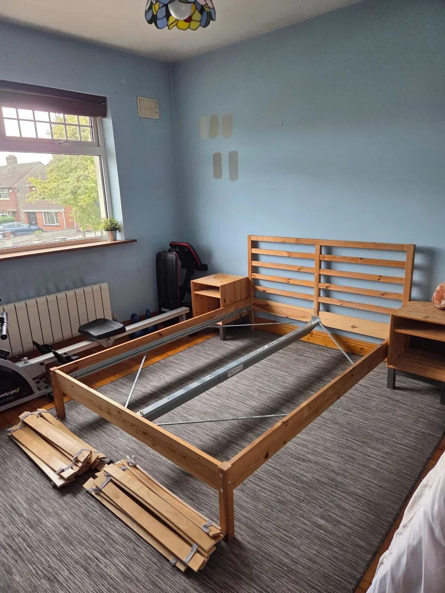 Double Bed and matching Bedside Tables - Image 3