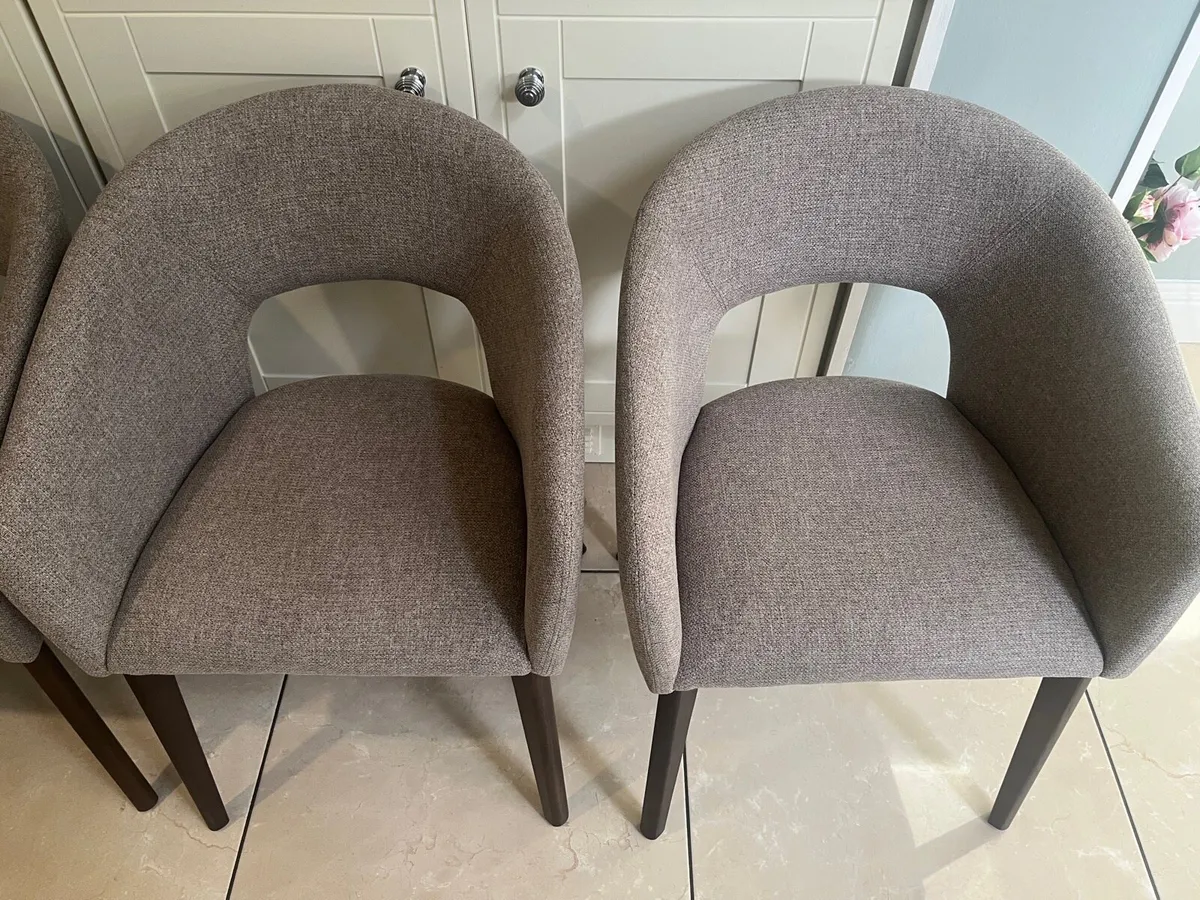 6 dining room chairs - Image 4