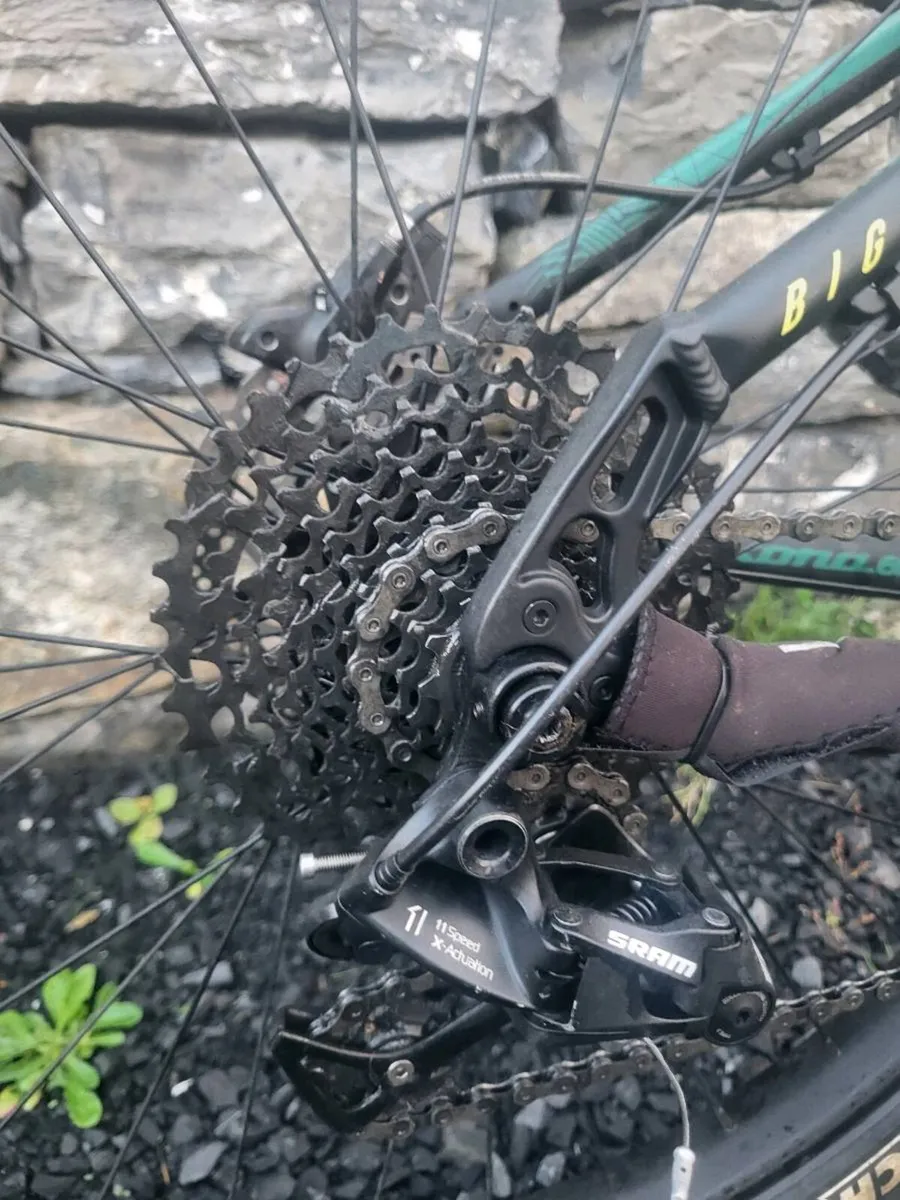 Kona Big Honzo Mountain Bike - Image 4