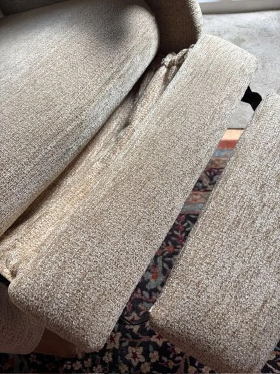 Recliner Armchairs (Parker Knoll) - Image 3