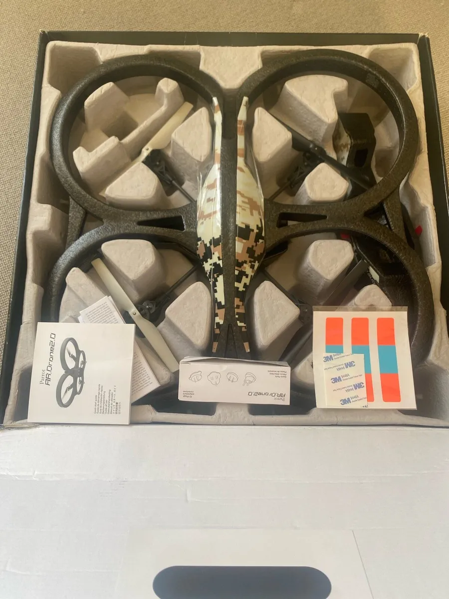 Parrot AR Drone 2.0 elite edition - Image 2