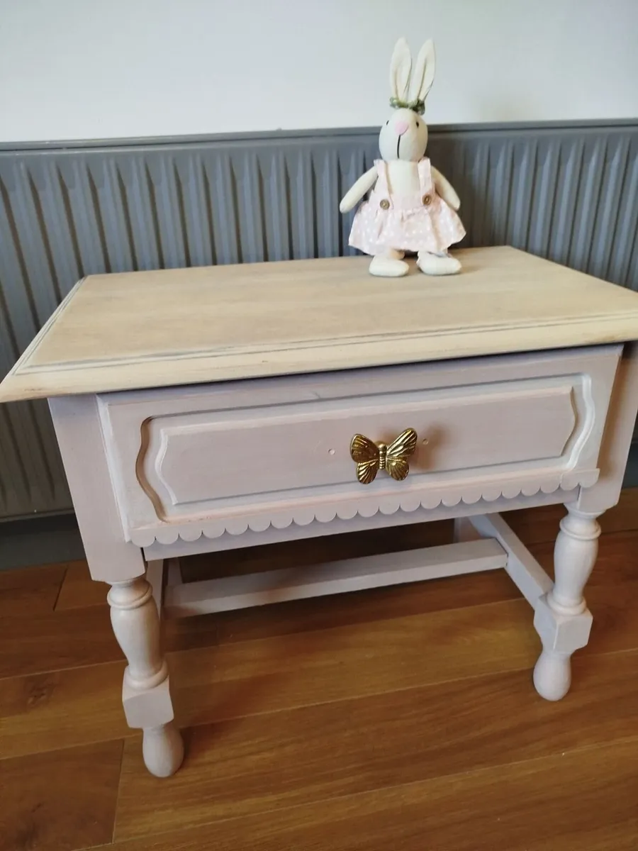 Bedside table - Image 2