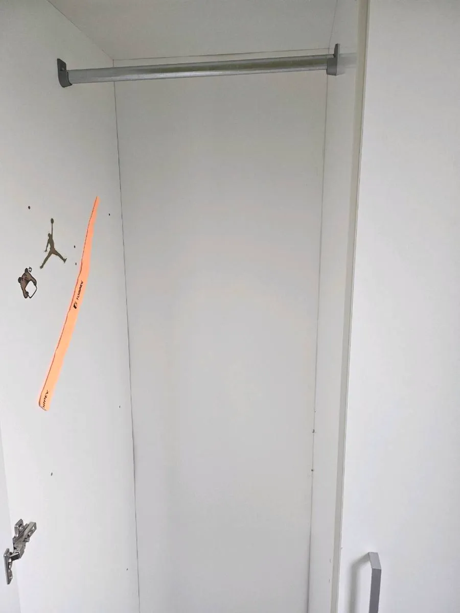 Wardrobe - Image 3