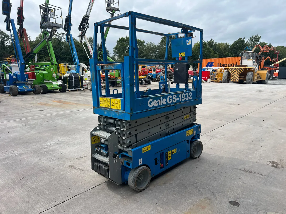 Genie GS1932 Scissor Lift - Image 2