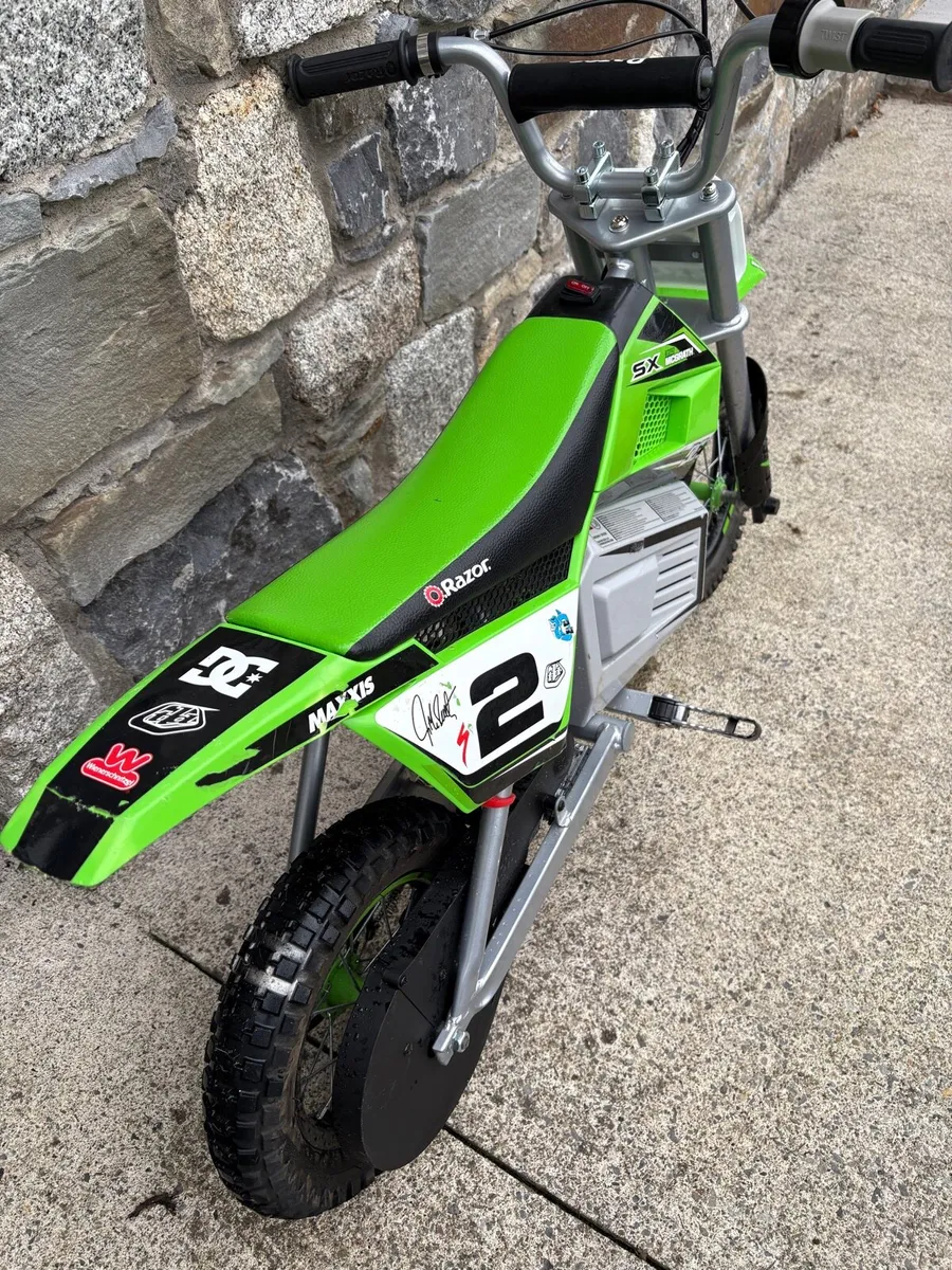 Razor kids Electric Scooter/ Bike - Image 3