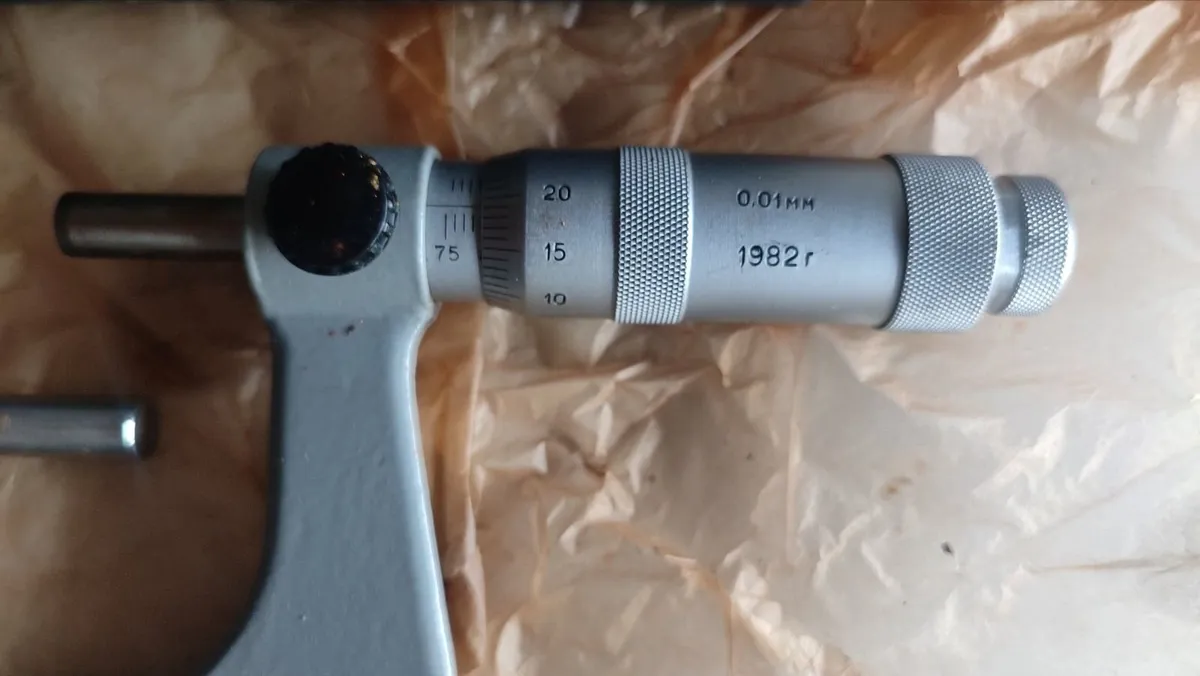 Vintage USSR Micrometer MK 75-100mm (0.01mm) GOST - Image 2