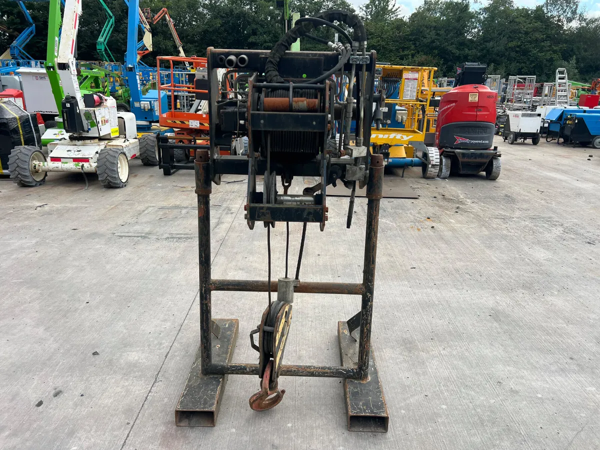 Manitou ST Winch Attachment - Image 1