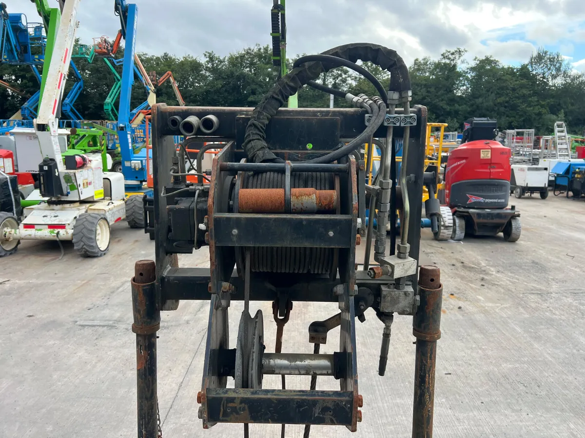 Manitou ST Winch Attachment - Image 4