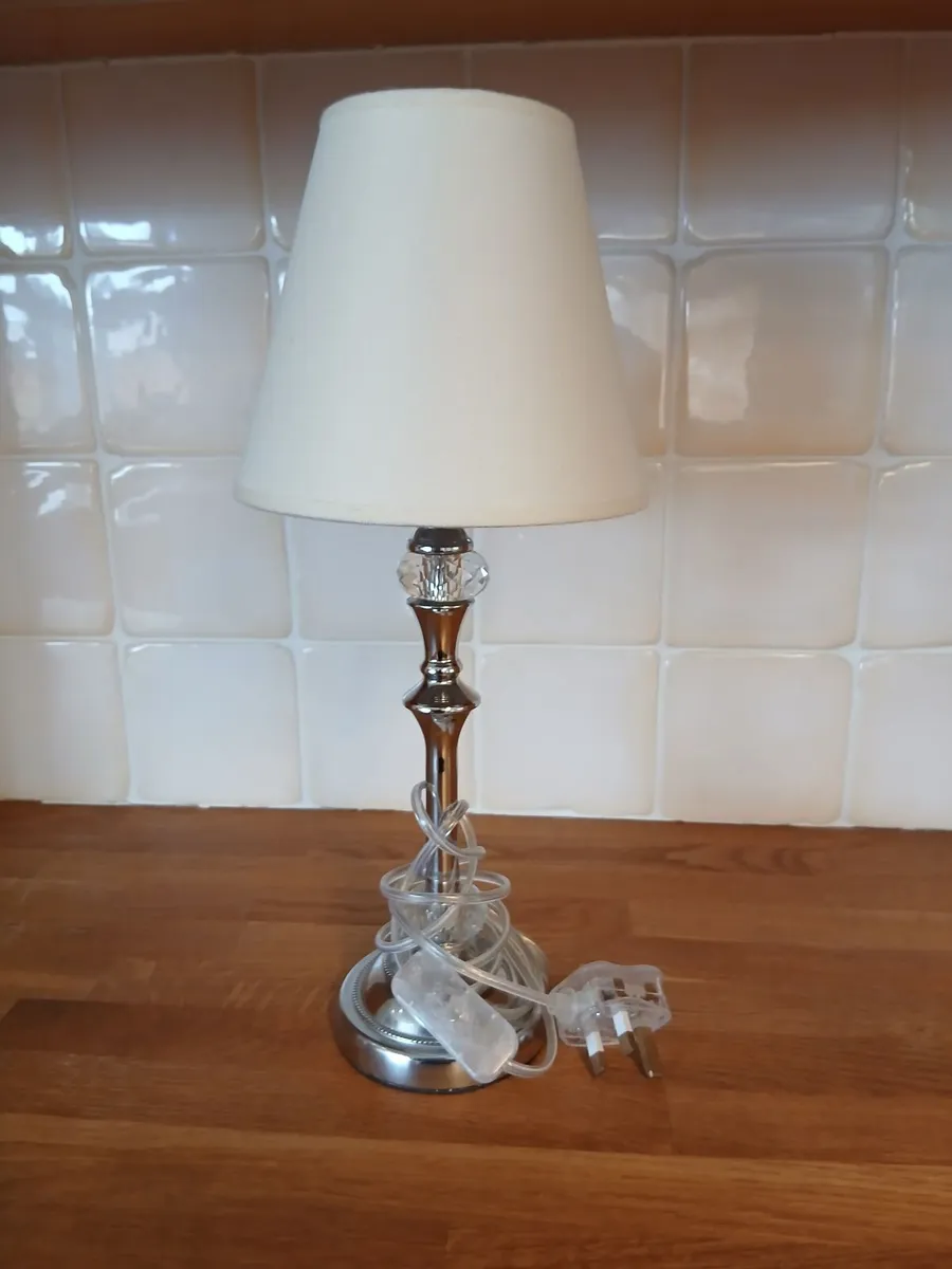 Small Bedside Lamp. - Image 1