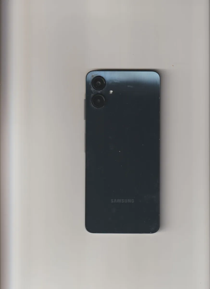 mobile phone - Image 1