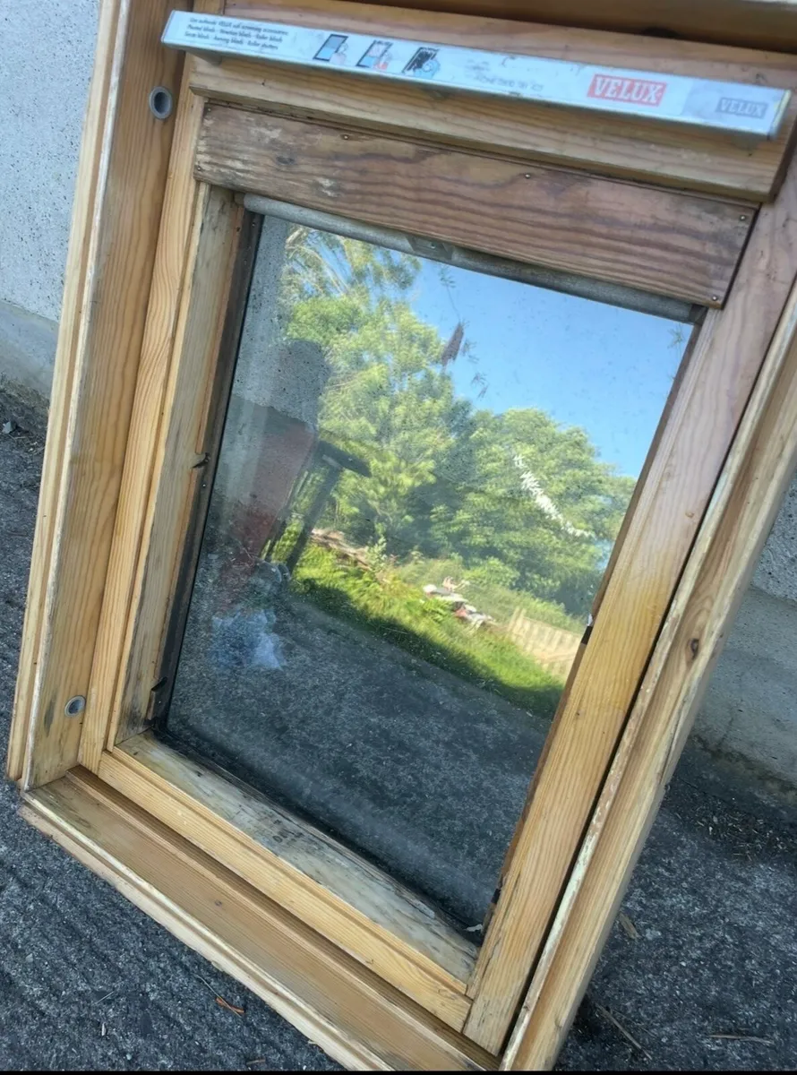 Velux window - Image 2