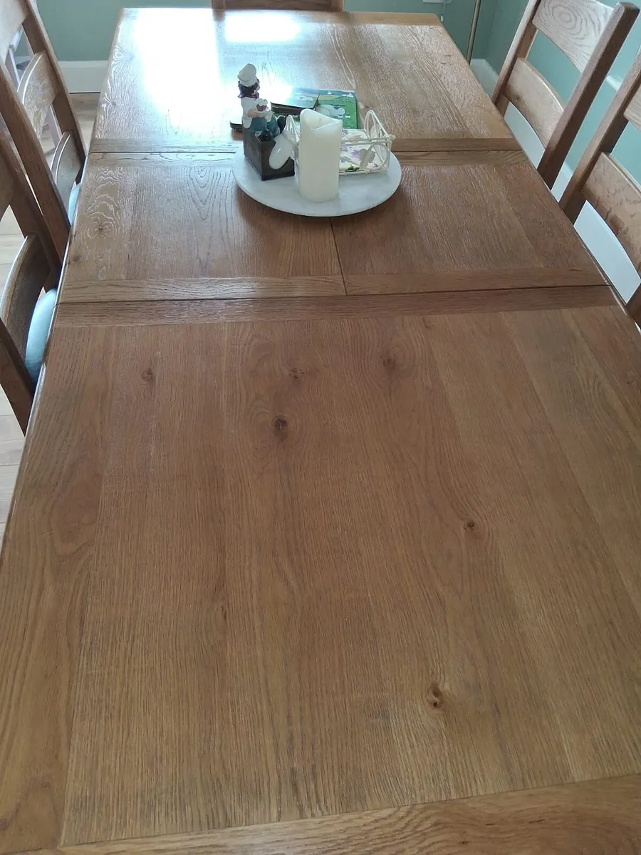 Solid Oak Dining table and 8 chairs - Image 4