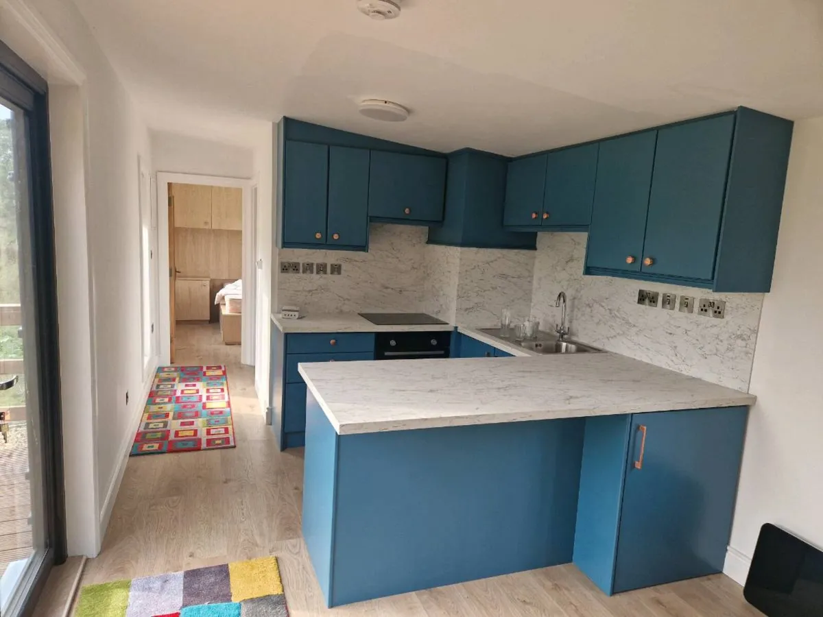 Apartment - Image 2