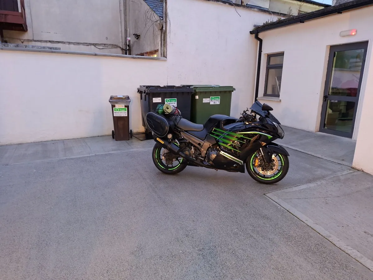 2006 kawasaki zzr1400 - Image 4