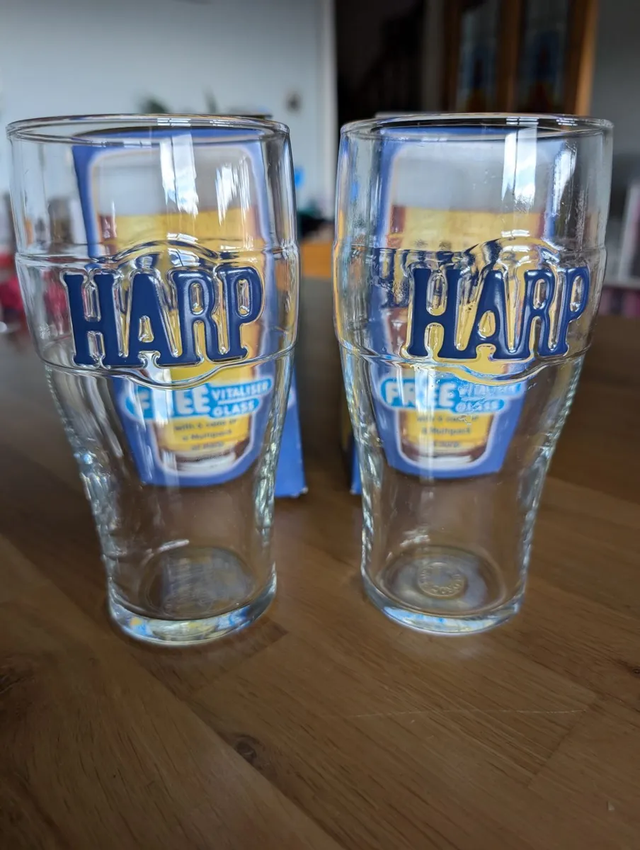 Harp Vitaliser Pint Glasses - Image 1