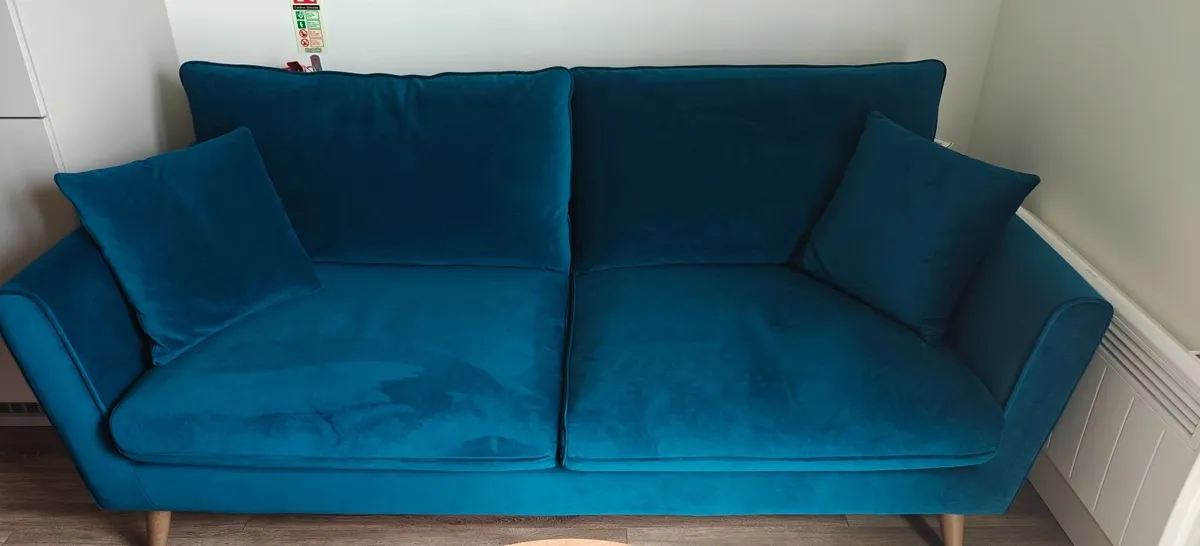 3 Seater Sofa-EZ Living-Excellent Condition €599 - Image 2