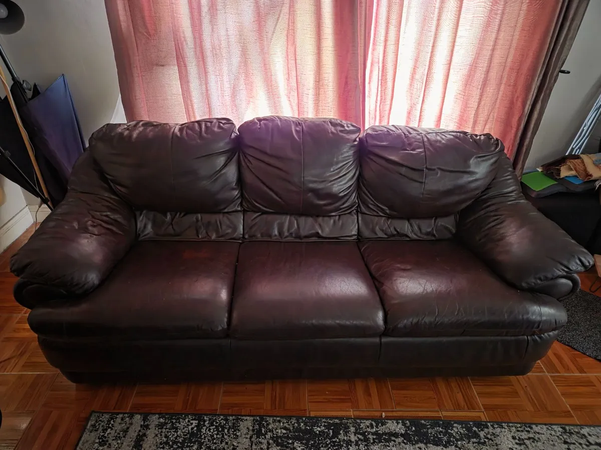 Leather 3 Piece Suite - Image 2