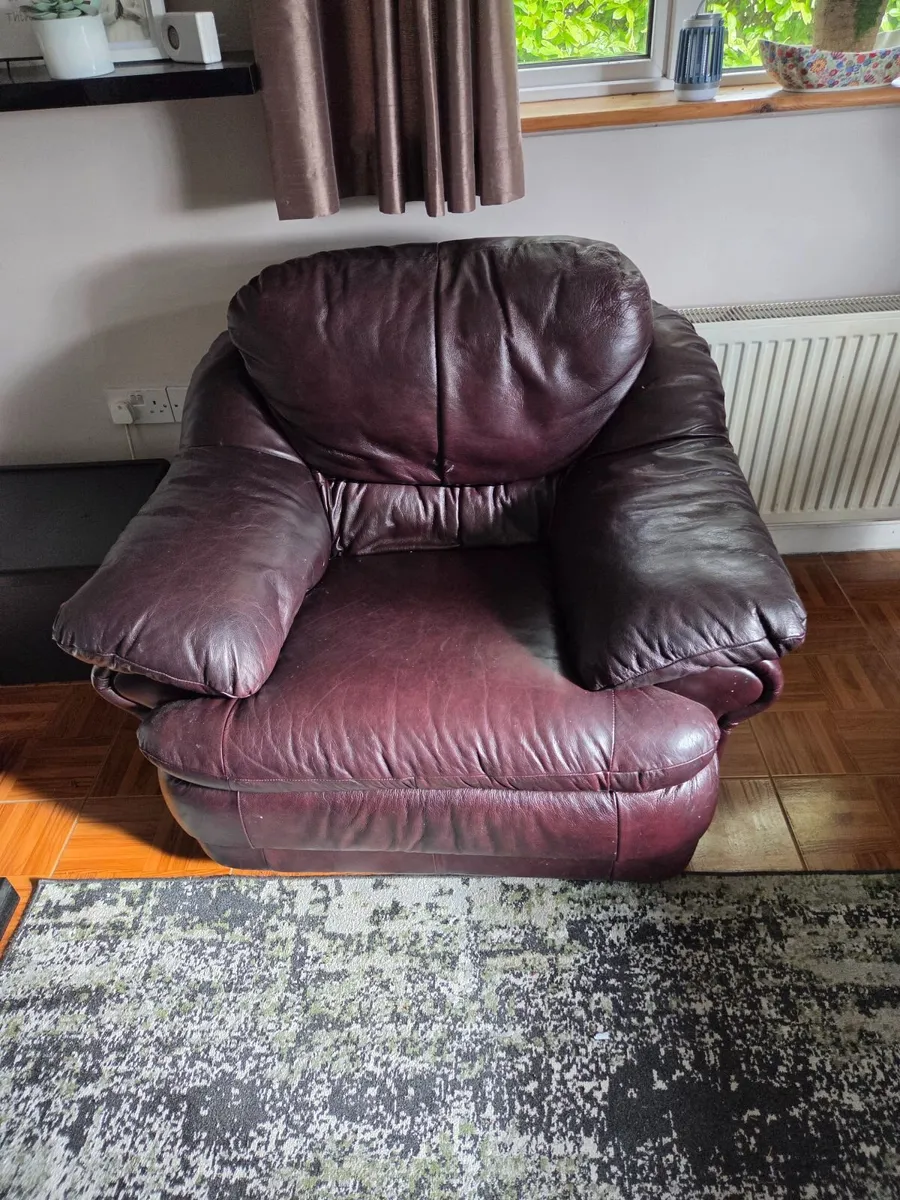 Leather 3 Piece Suite - Image 3