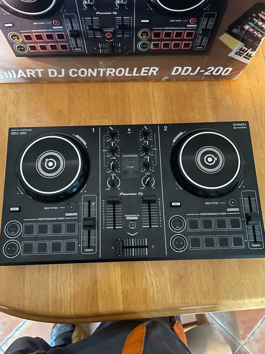 ddj-200 pioneer smart dj controller - Image 1