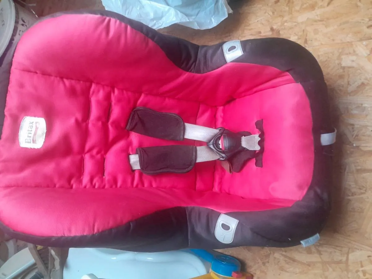 Car seats x 5 - Image 4