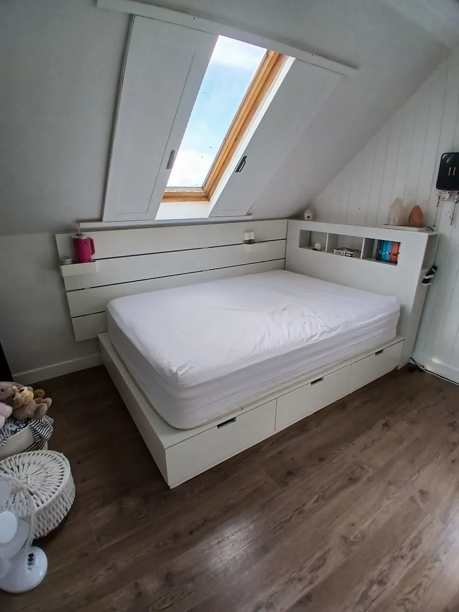 Double bed - Image 4