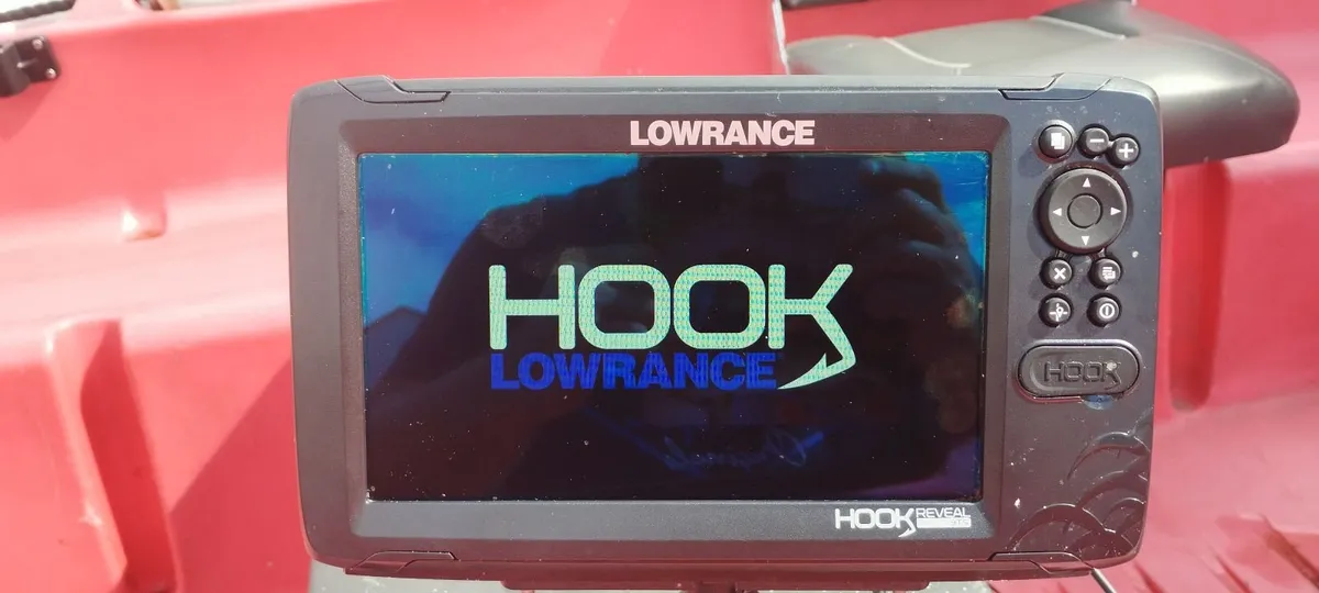 Fish Finder Lowrance Hooks Reveal 9 - Image 2