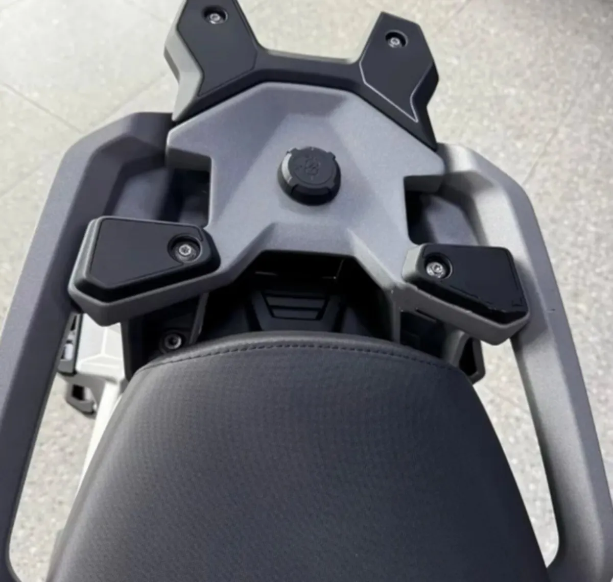 WANTED Rwa1300GSA LUGGAGE RACKS - Image 1