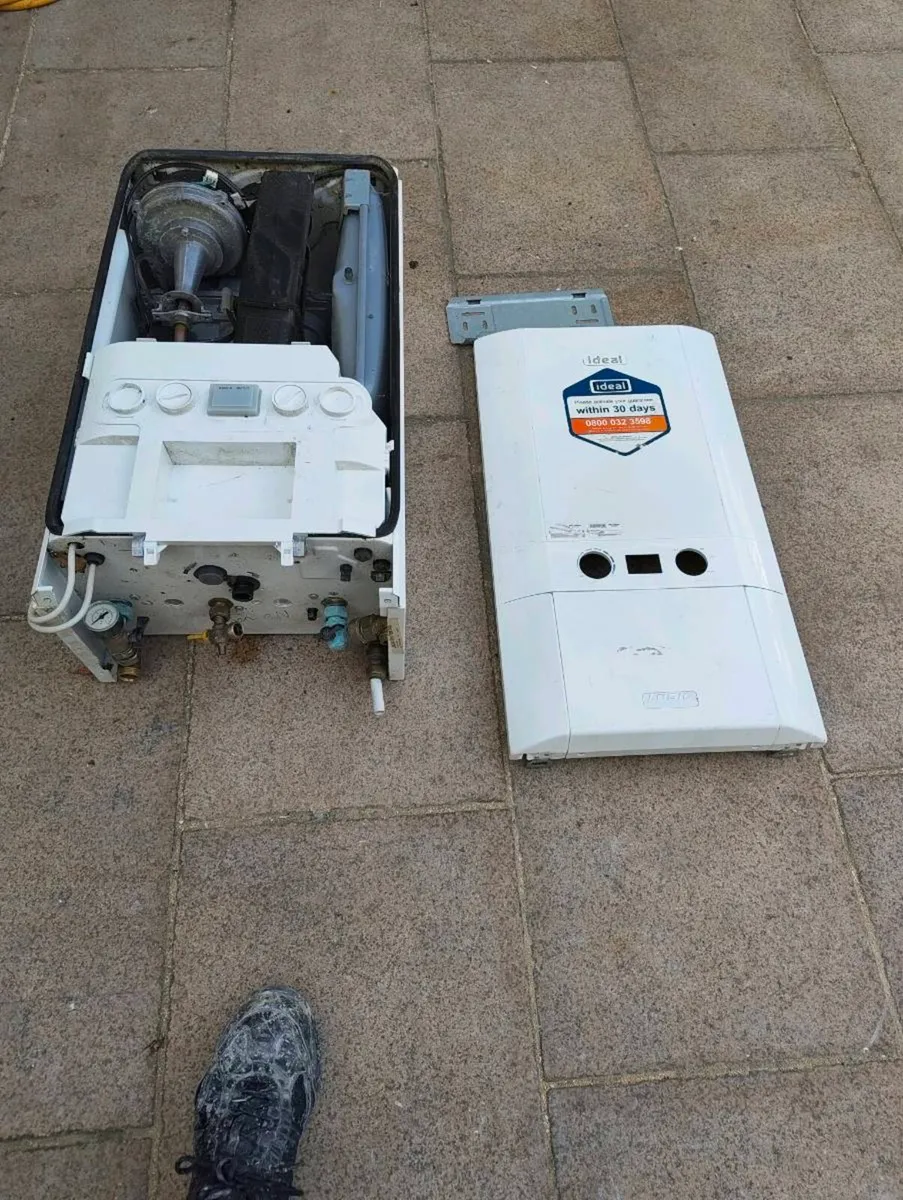 Gas boiler Ideal Logic system 24ie - Image 1