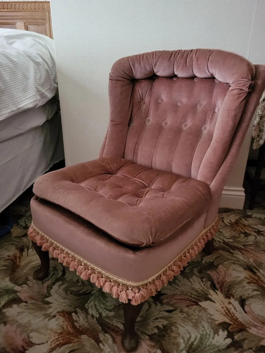Antique chairs - Image 2