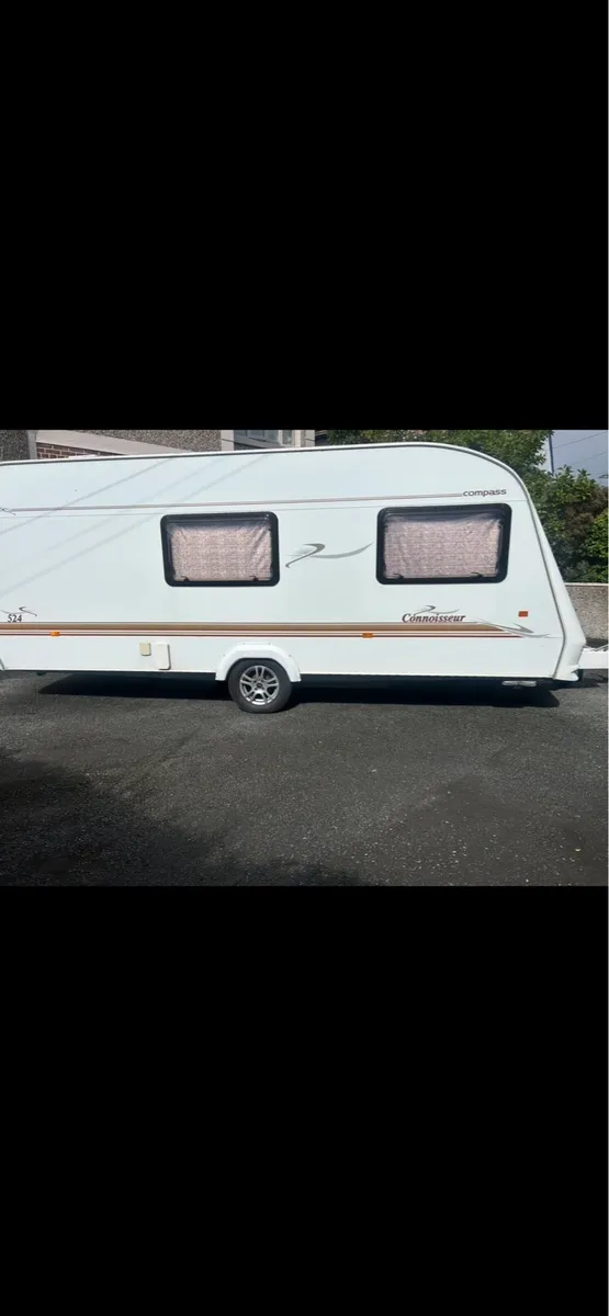 Caravan compass connoisseur 4 berth - Image 2