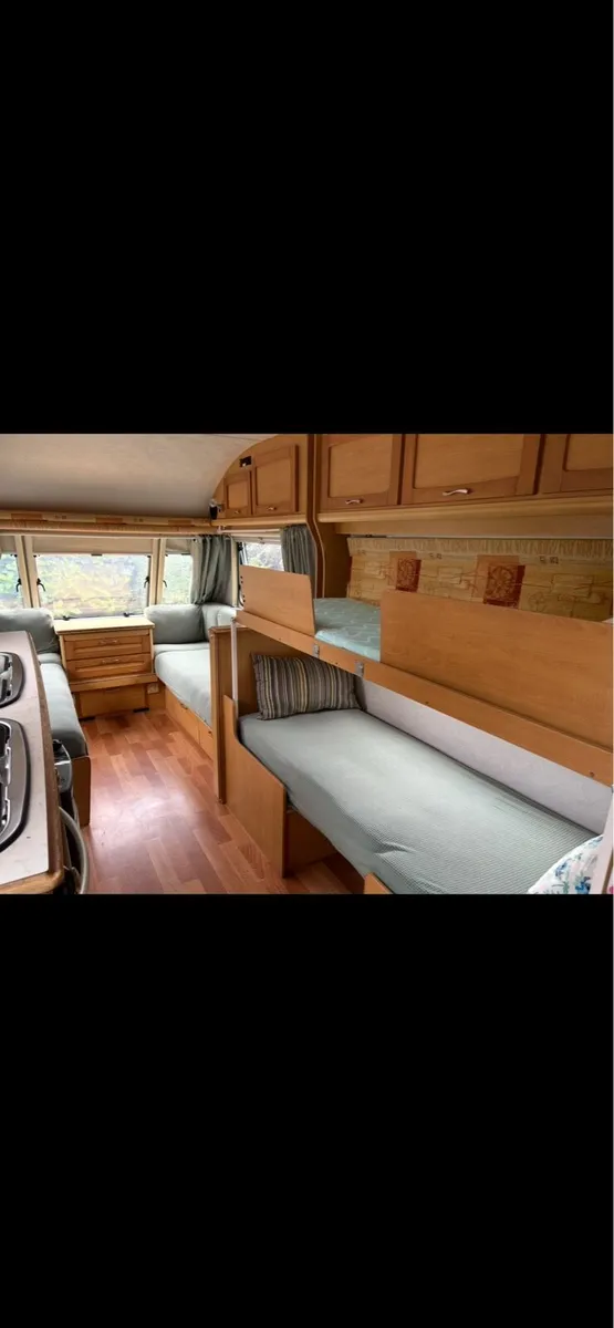 Caravan compass connoisseur 4 berth - Image 3