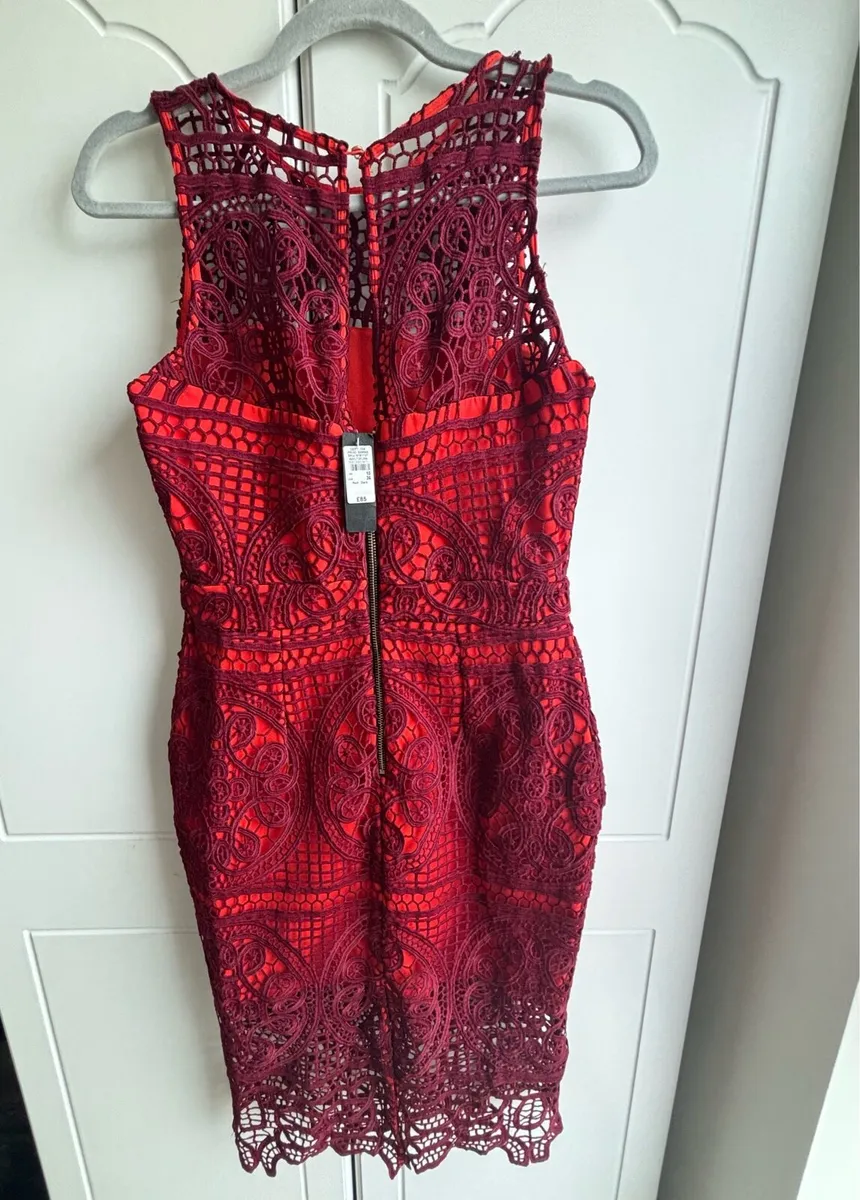 River Island New Burgundy Lace Midi Bodycon Dress - Image 4