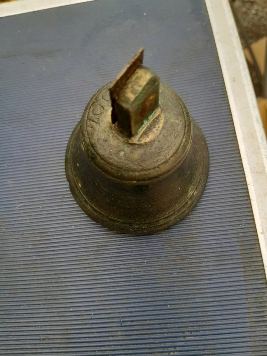 Two vintage bells - Image 1