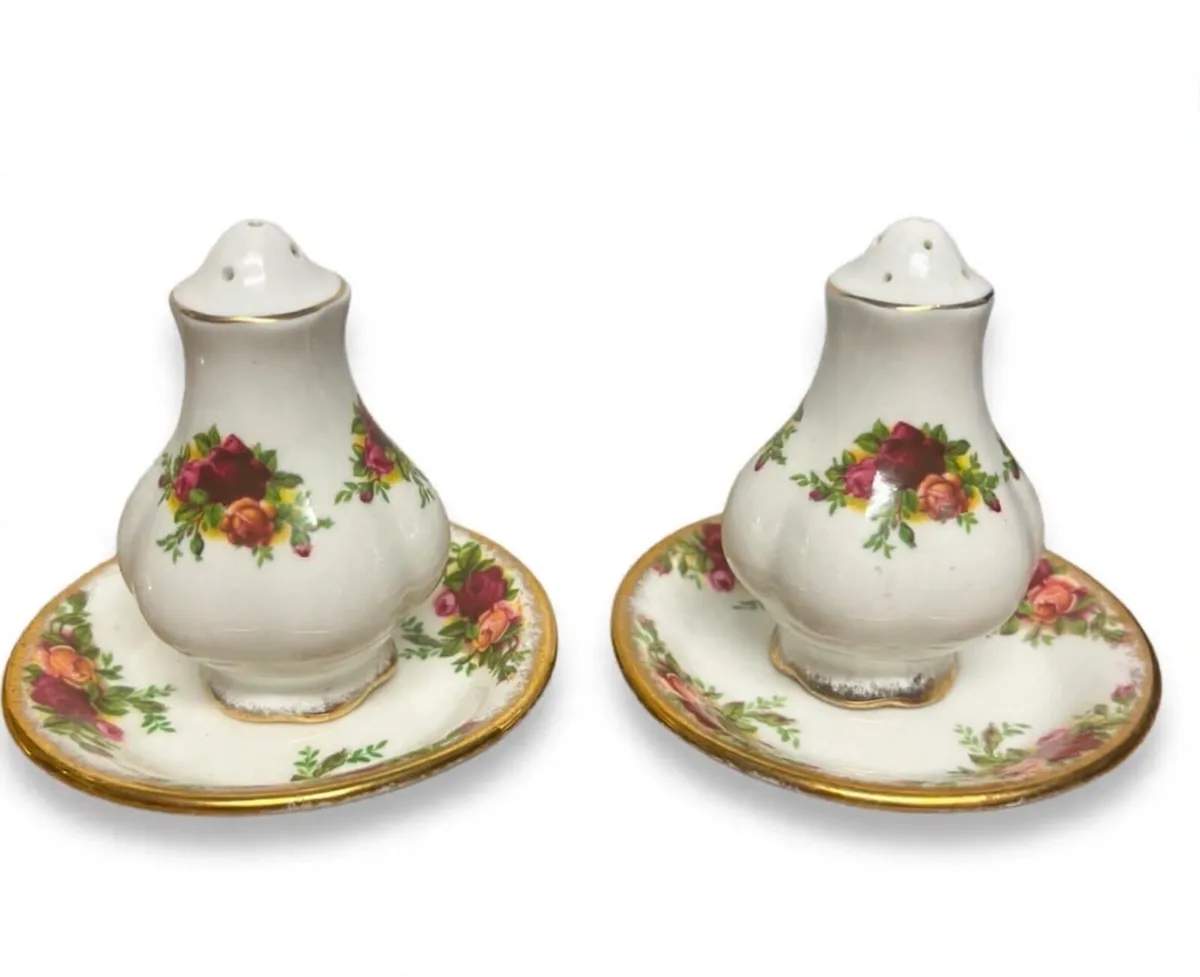 Royal Albert salt and pepper - Image 1