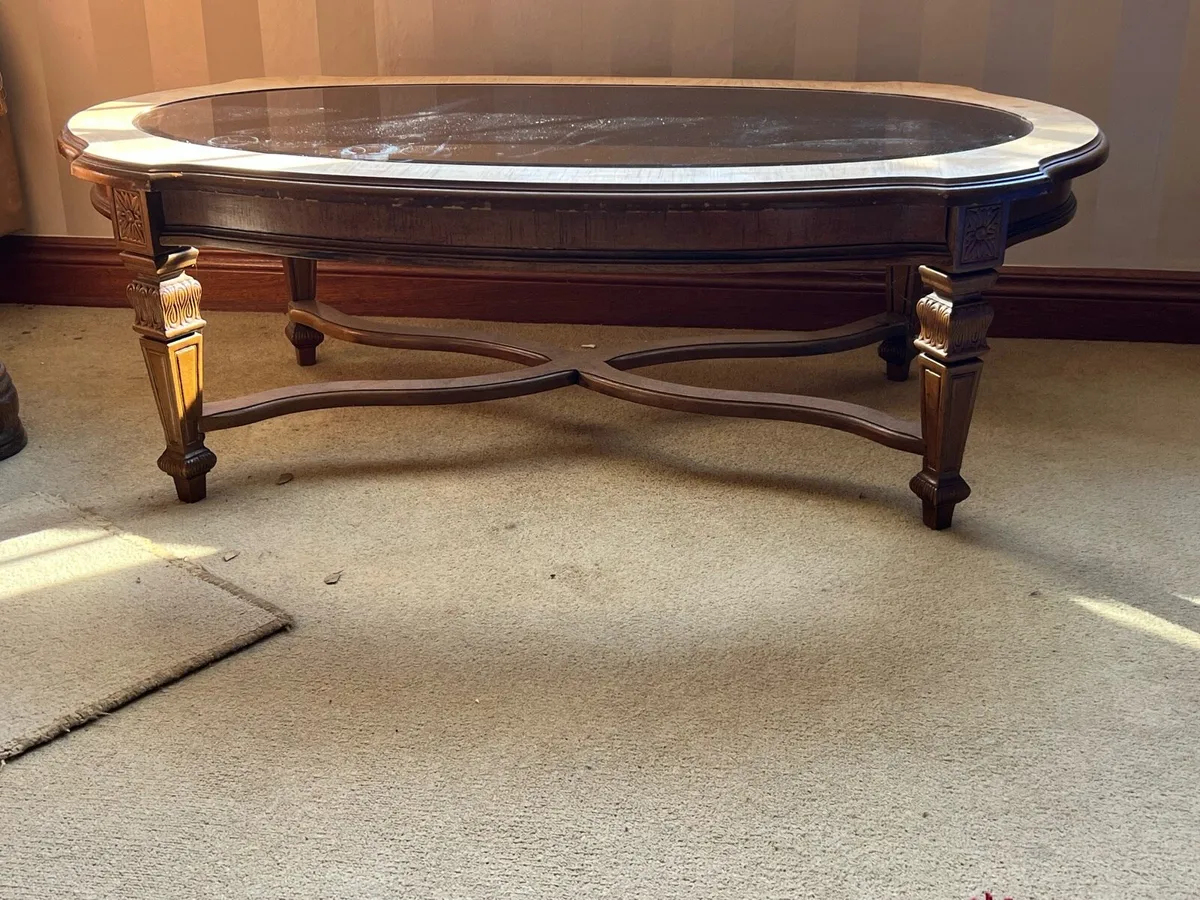 Two lamp one coffee table - Image 1