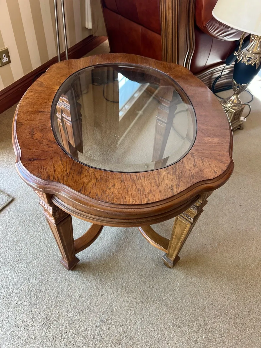 Two lamp one coffee table - Image 3