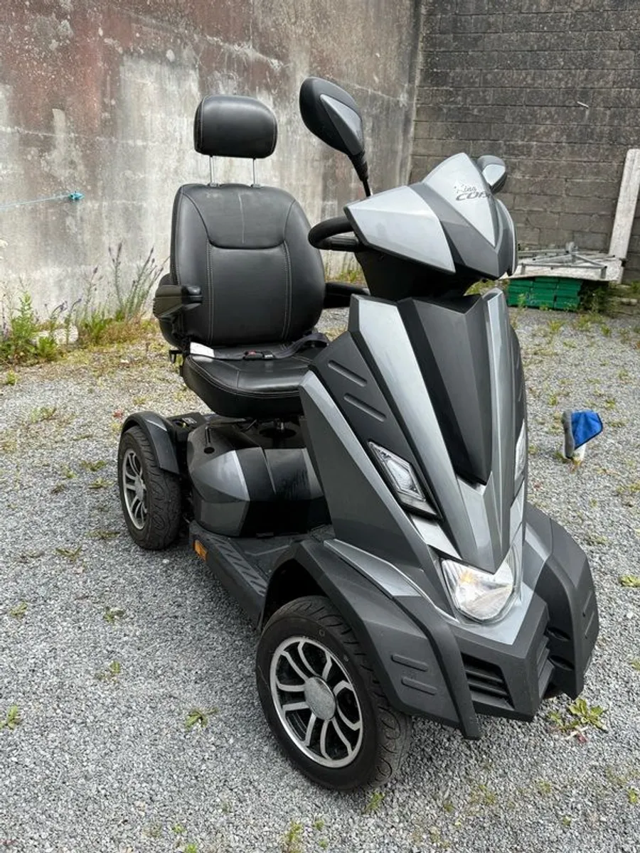 King Cobra Mobility Scooter - Image 1