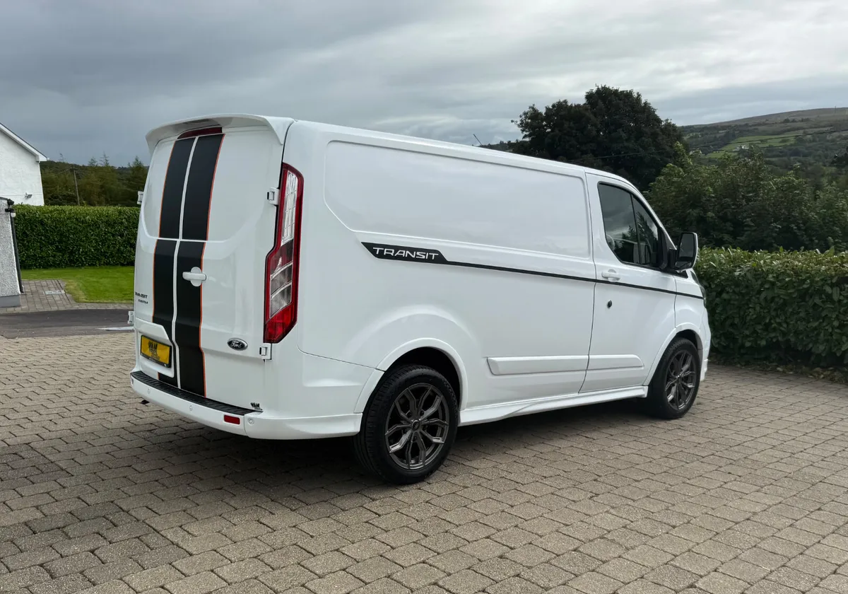 2020 (202reg) Ford Transit Custom 2.0EBL 130 SWB - Image 4
