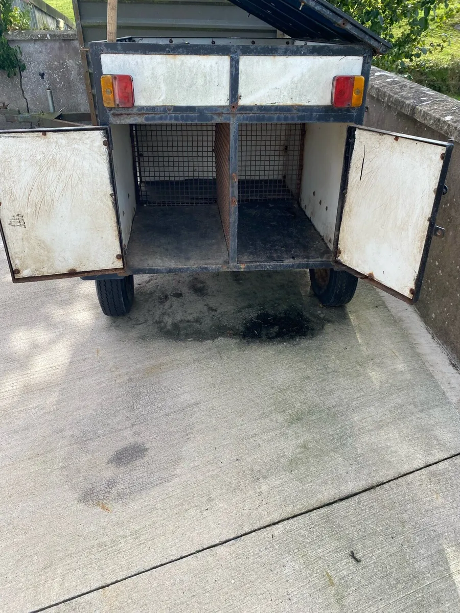 Dog Trailer - Image 3