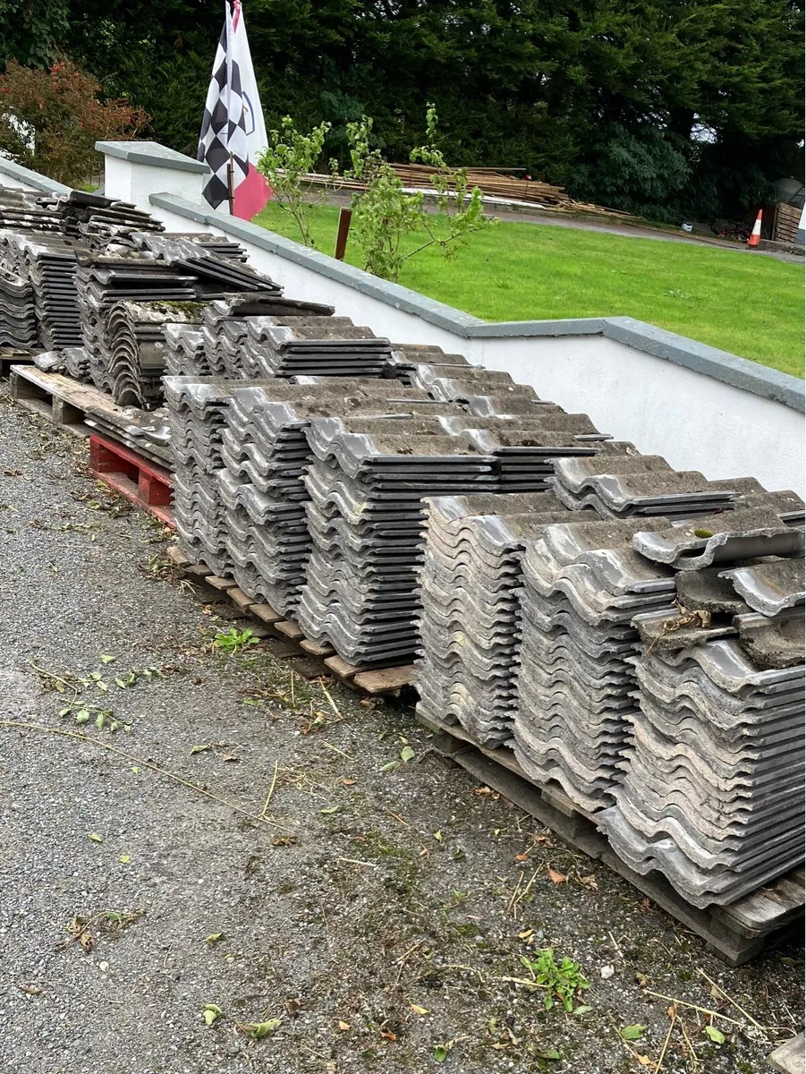 Quinn Roof Tiles - Image 1