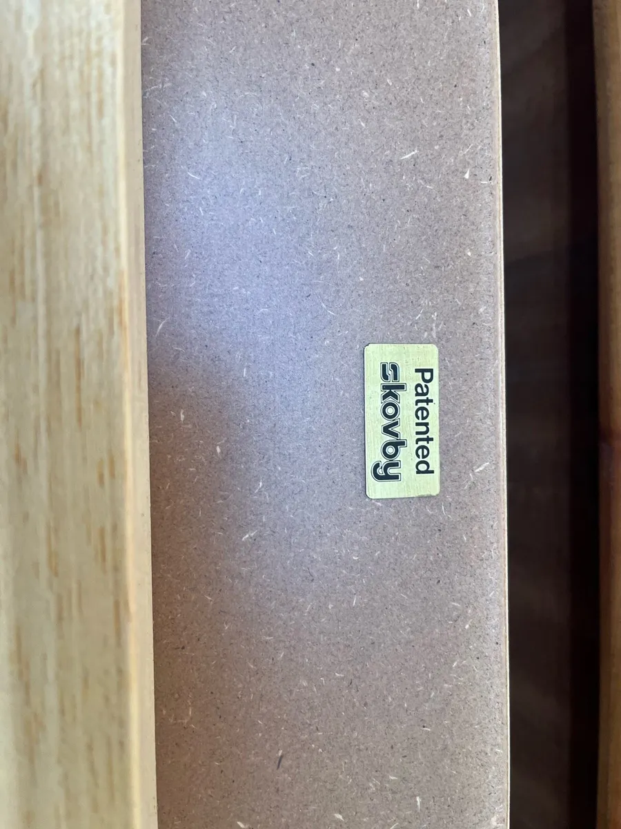 Dining table - Image 4