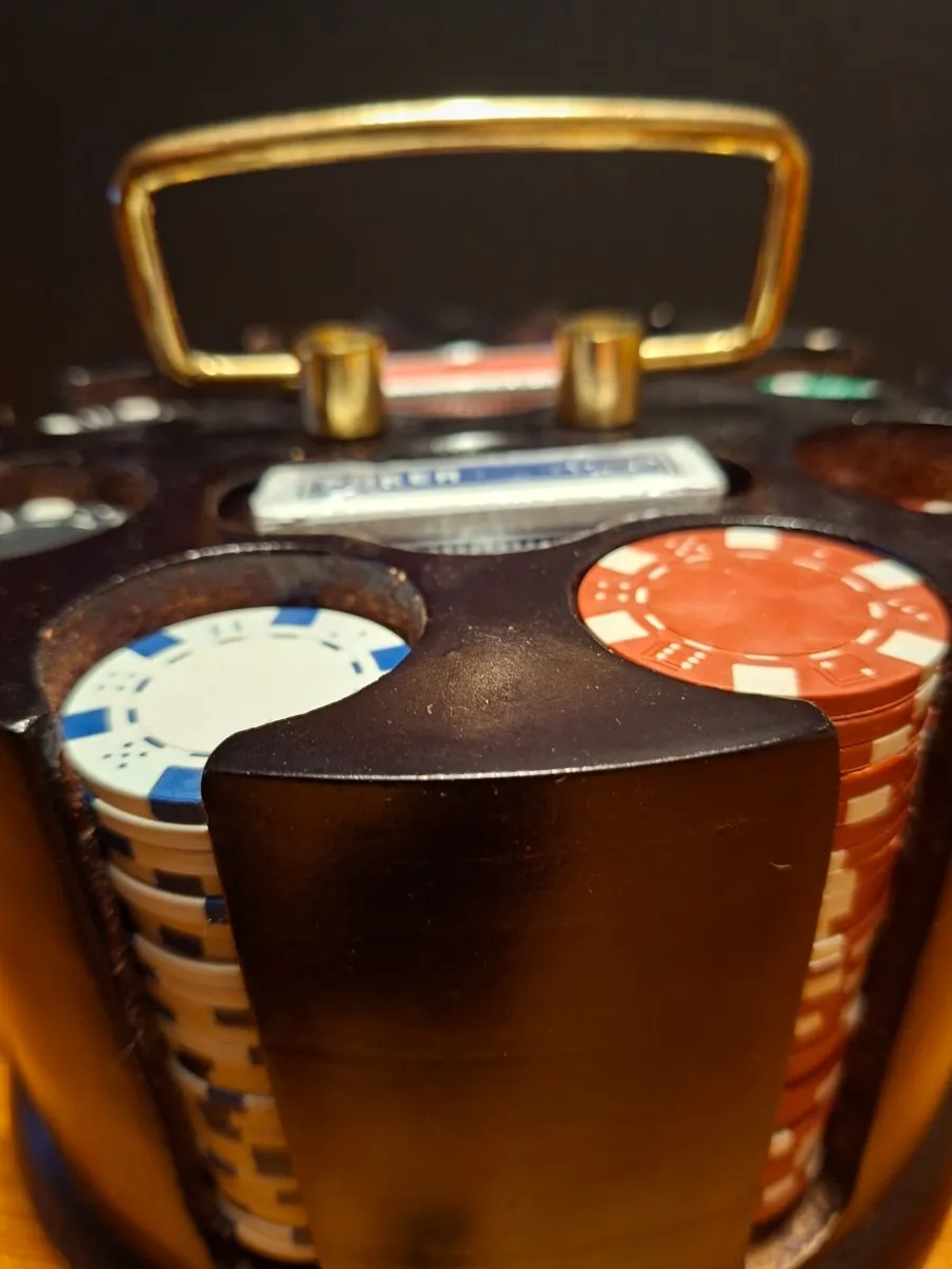 Vintage Poker Set - Image 2