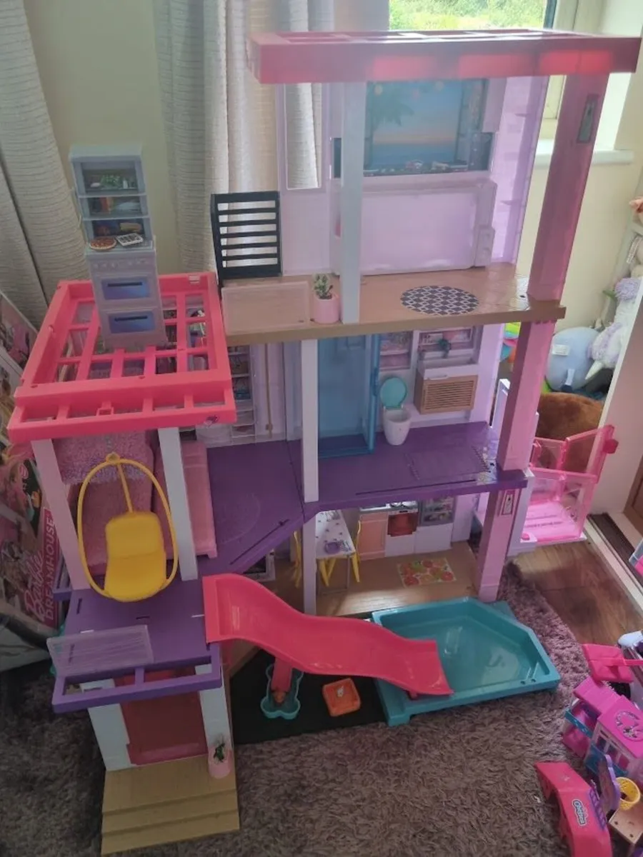 Barbie DreamHouse Dollhouse with Accessories - Image 1