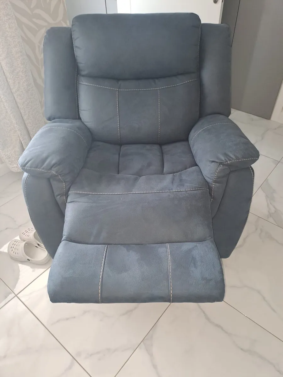 3 Seater Couch - Image 4