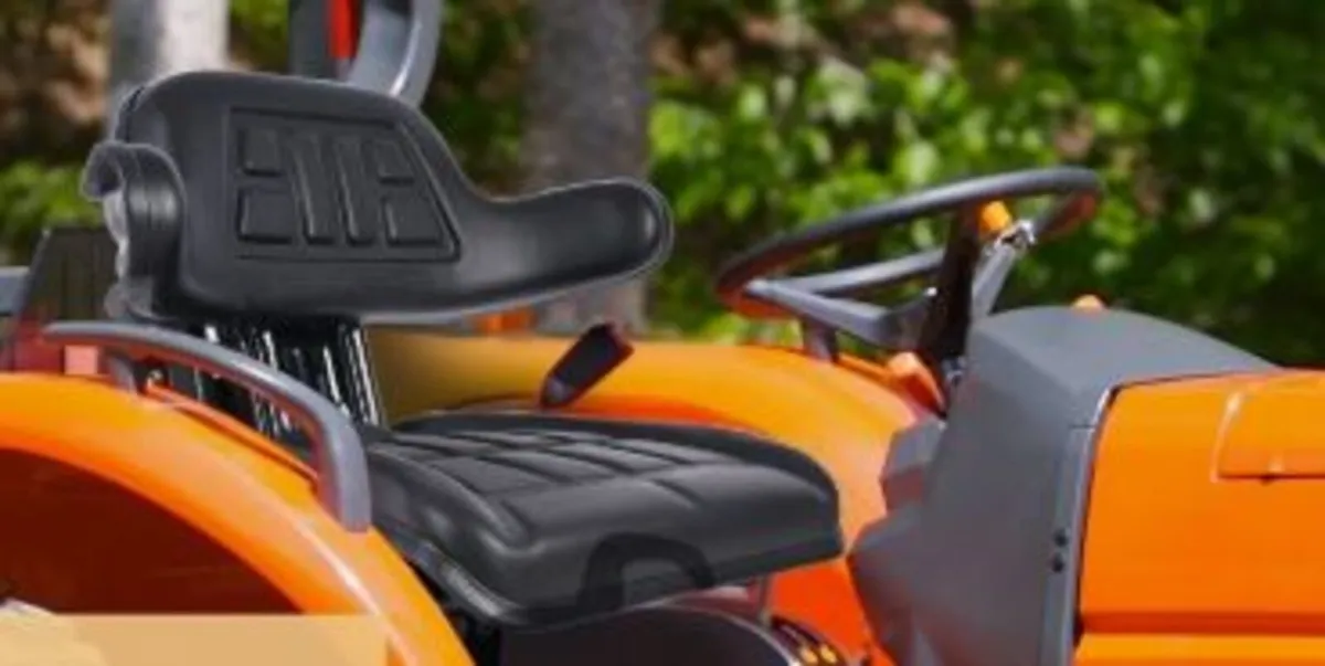 machine - operators  seat  -  new - Image 3