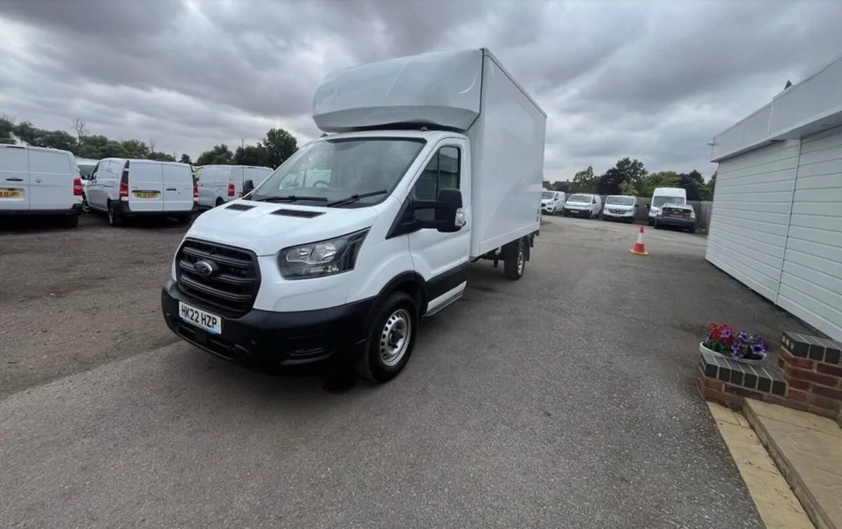2022 Ford Transit Luton Box Van - Image 4